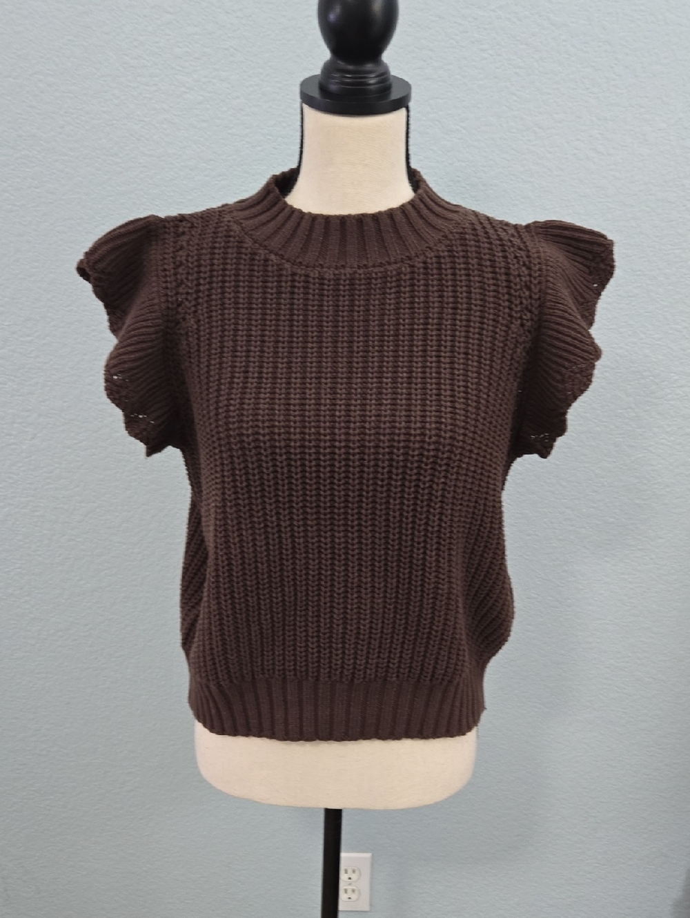 EVEREVE Dark Brown Ribbed Knit Pullover  Flutter Sleeves Sz XL
